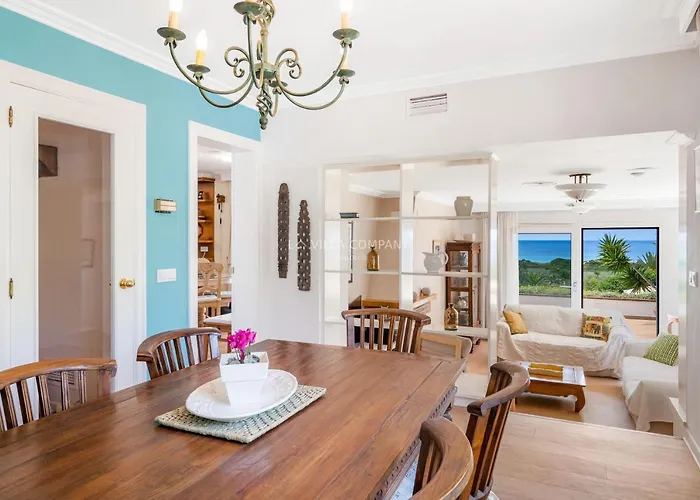 Villa Casa Blanca By La Company