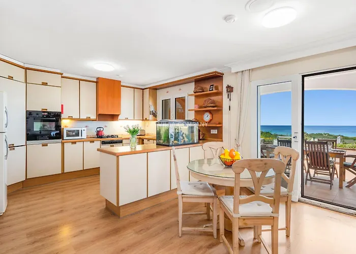 Casa Blanca By La Company